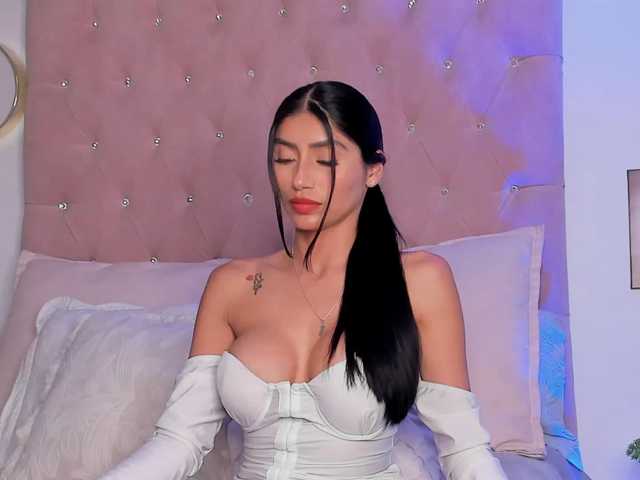 Elayamars, en directo ahora en BongaCams