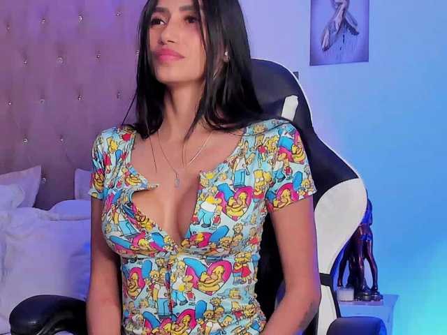 Elayamars live cam on BongaCams