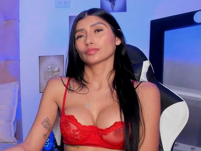 Elayamars live cam on BongaCams