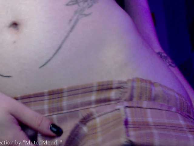 MutedMoods live cam on BongaCams