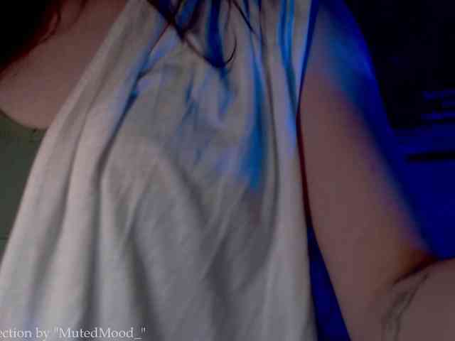 MutedMood_ webcam
