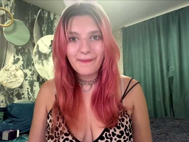 casseyronely live cam on BongaCams