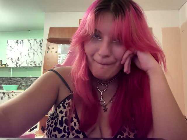 casseyronely live cam on BongaCams