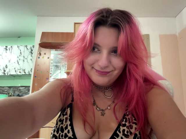 casseyronely live cam on BongaCams