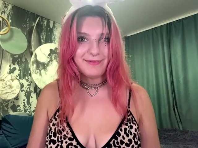 casseyronely live cam on BongaCams