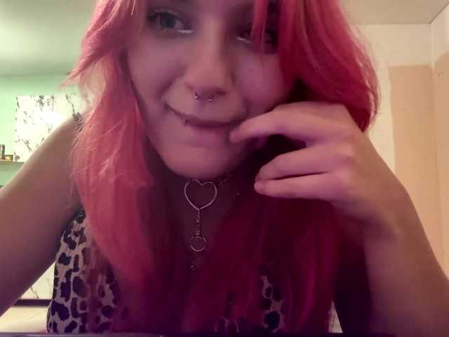 casseyronely live cam on BongaCams