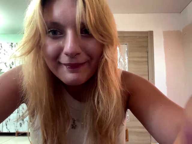 casseyronely live cam on BongaCams