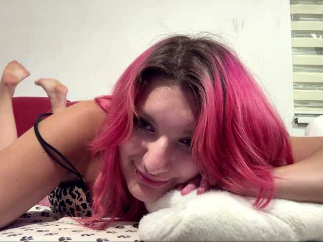 casseyronely live cam on BongaCams