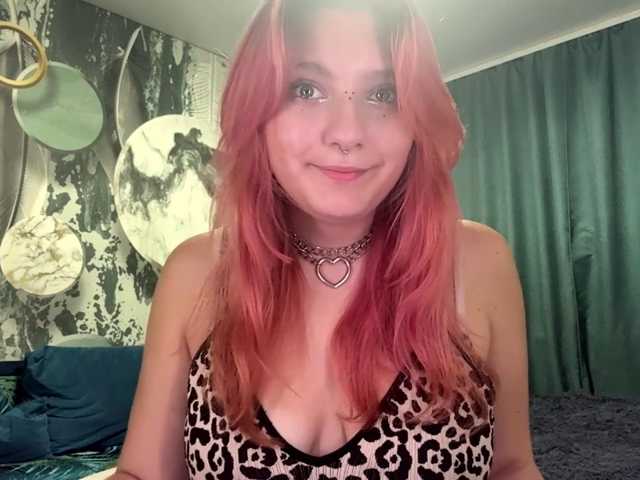 casseyronely live cam on BongaCams