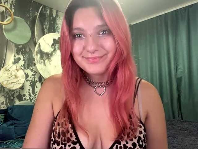 casseyronely live cam on BongaCams