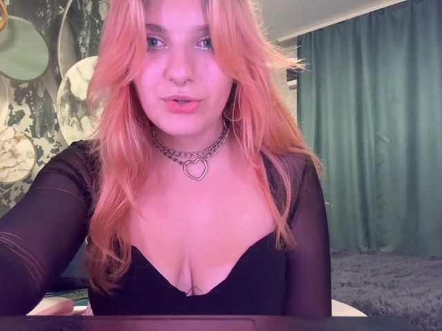 casseyronely live cam on BongaCams