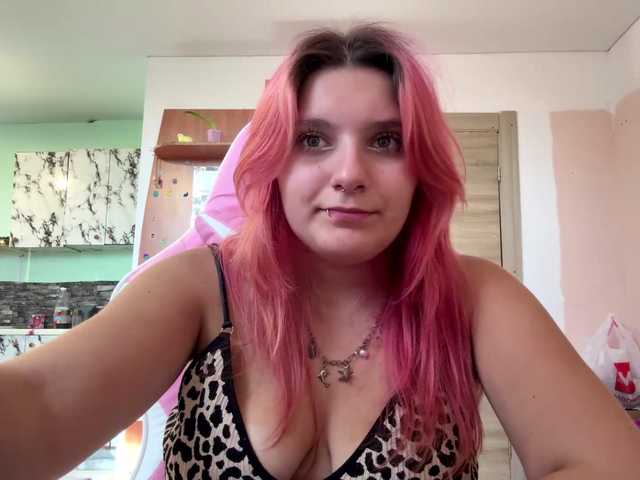 casseyronely live cam on BongaCams