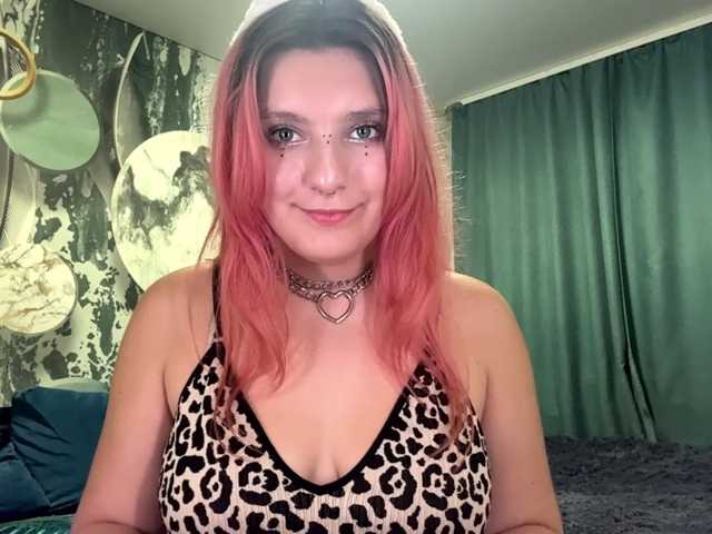 casseyronely live cam on BongaCams