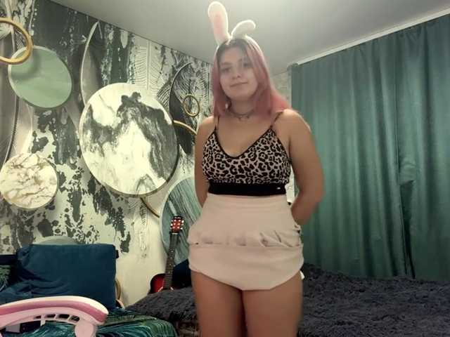 casseyronely live cam on BongaCams