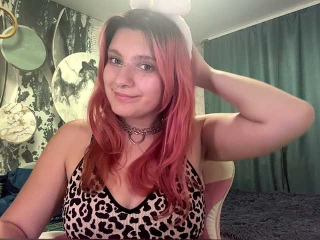 casseyronely live cam on BongaCams