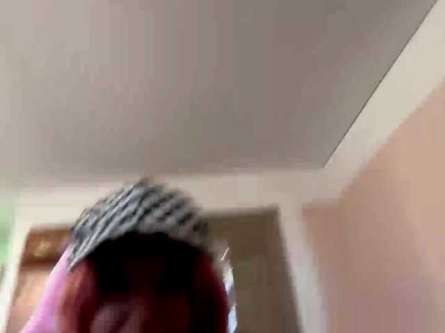 casseyronely live cam on BongaCams