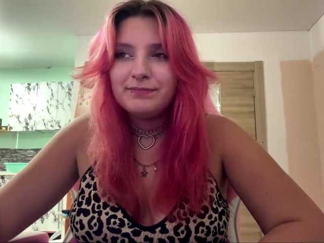 casseyronely live cam on BongaCams