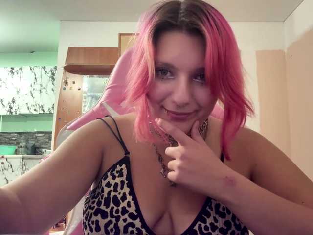 casseyronely live cam on BongaCams
