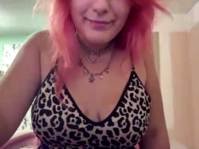 casseyronely live cam on BongaCams