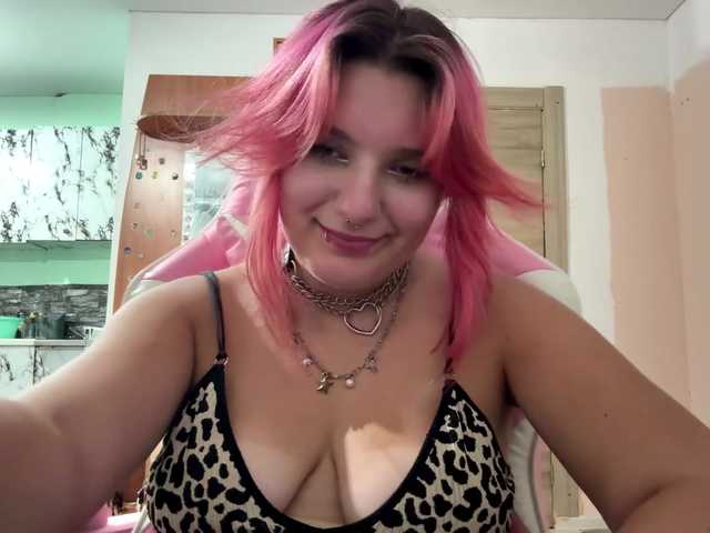 casseyronely live cam on BongaCams