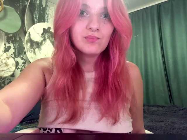 casseyronely live cam on BongaCams