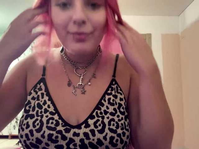 casseyronely live cam on BongaCams