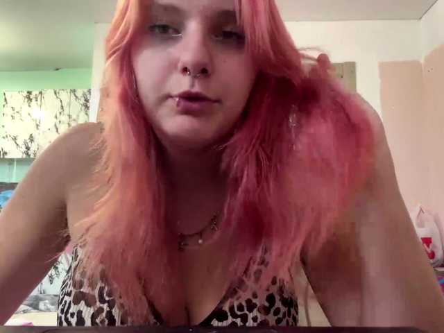 casseyronely live cam on BongaCams