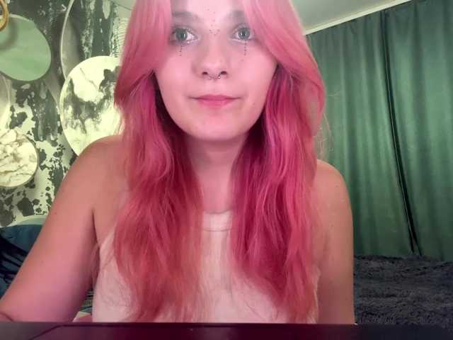 casseyronely live cam on BongaCams