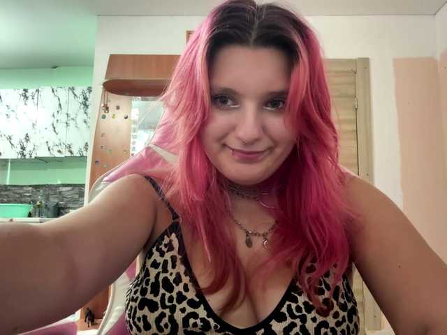 casseyronely live cam on BongaCams