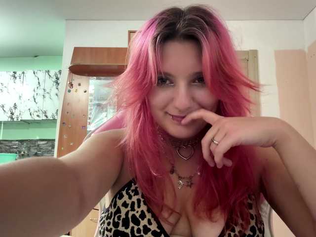 casseyronely live cam on BongaCams