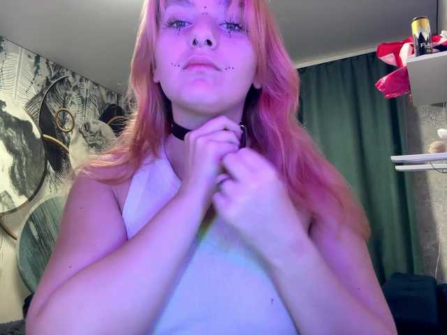 casseyronely live cam on BongaCams