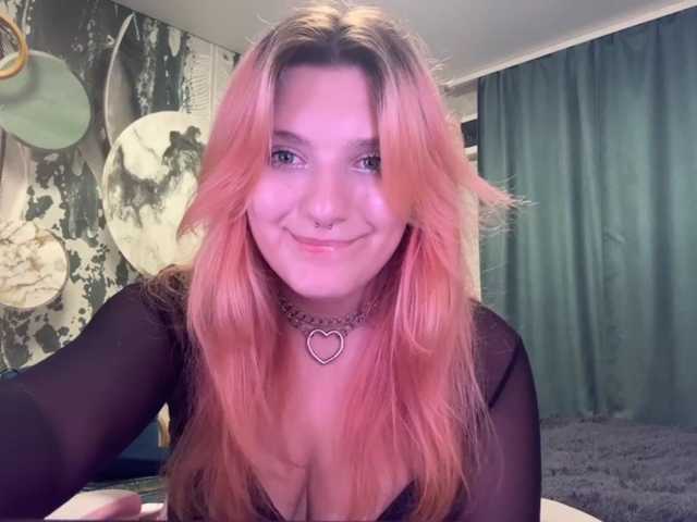 casseyronely live cam on BongaCams