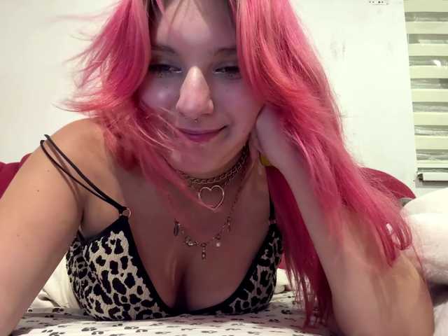 casseyronely live cam on BongaCams