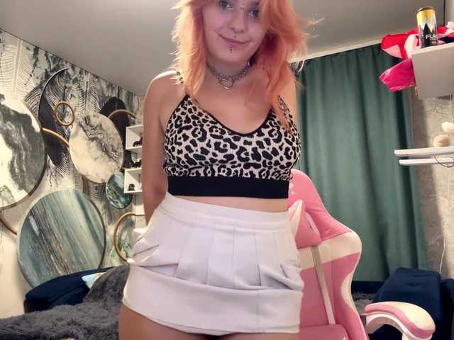 casseyronely live cam on BongaCams
