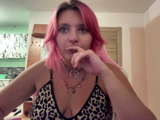 casseyronely live cam on BongaCams
