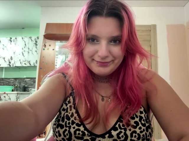 casseyronely live cam on BongaCams