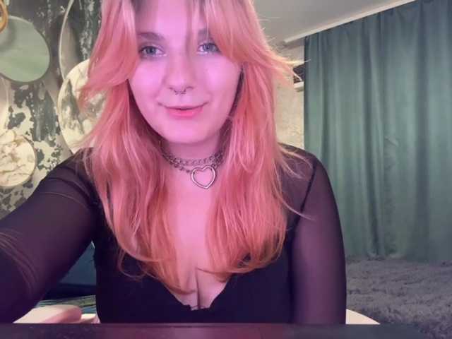 casseyronely live cam on BongaCams