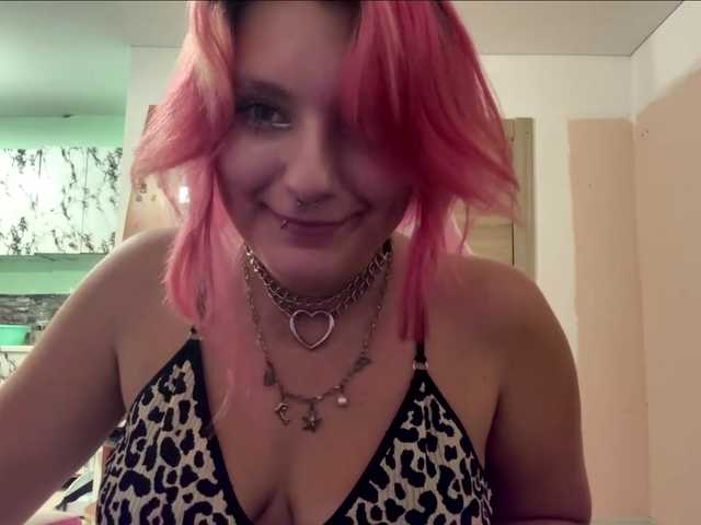 casseyronely live cam on BongaCams