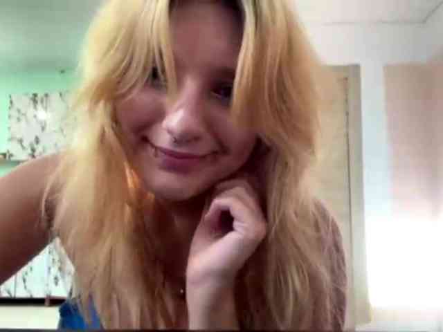 casseyronely Live Webcam on BongaCams