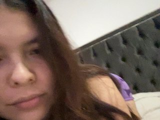 Carlybee10 Porn Show