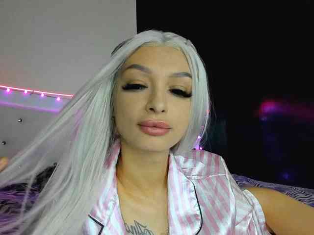 Yanissa100