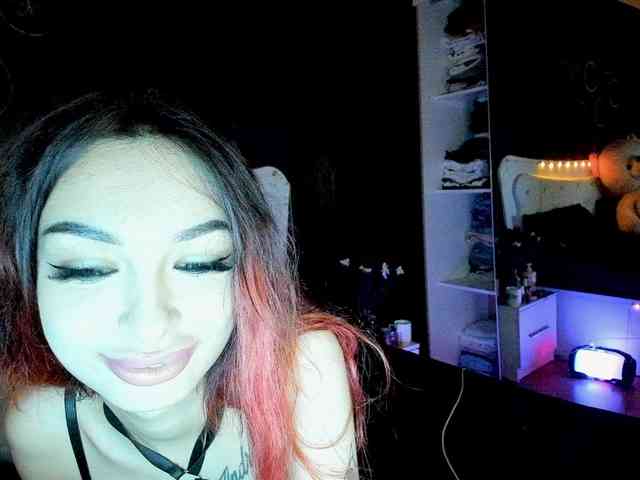 Modella: Yanissa100