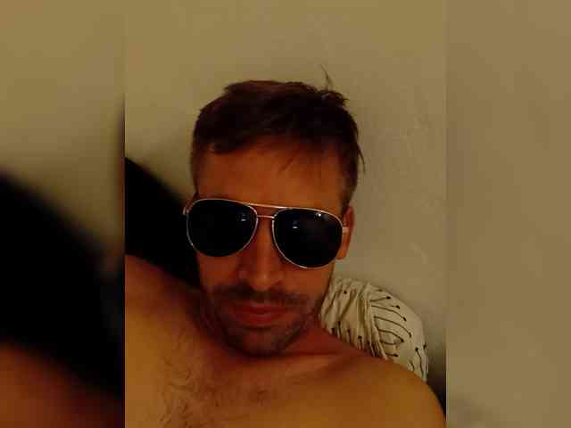 adyblondu007 Live Webcam on BongaCams