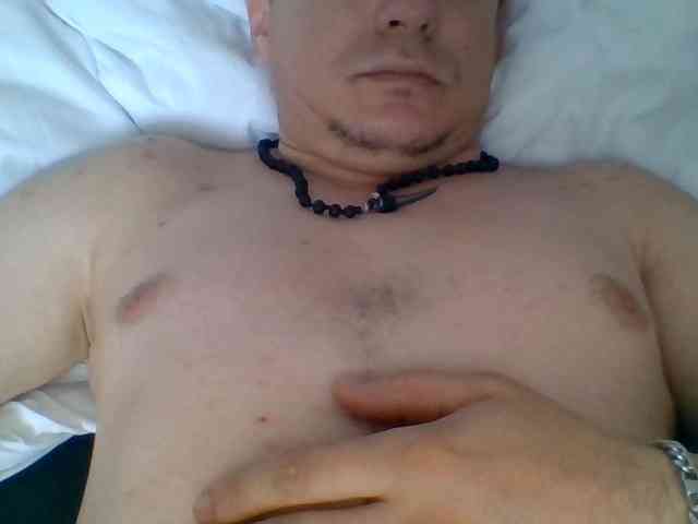 Andrei22432 Live Webcam on BongaCams