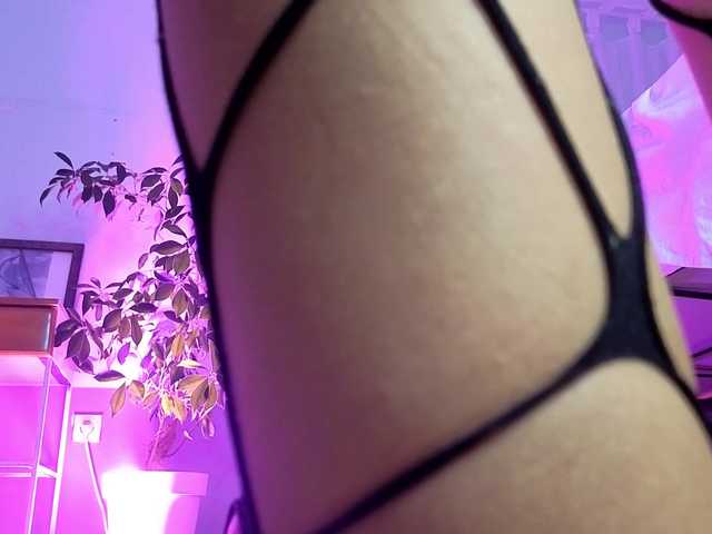 sexxxblondy live cam on BongaCams