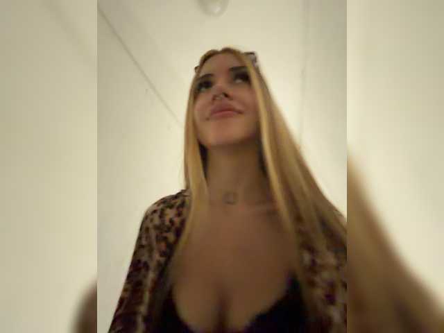 sexxxblondy