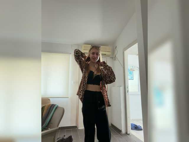 sexxxblondy