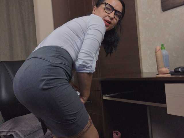 Ortensialady live cam on BongaCams