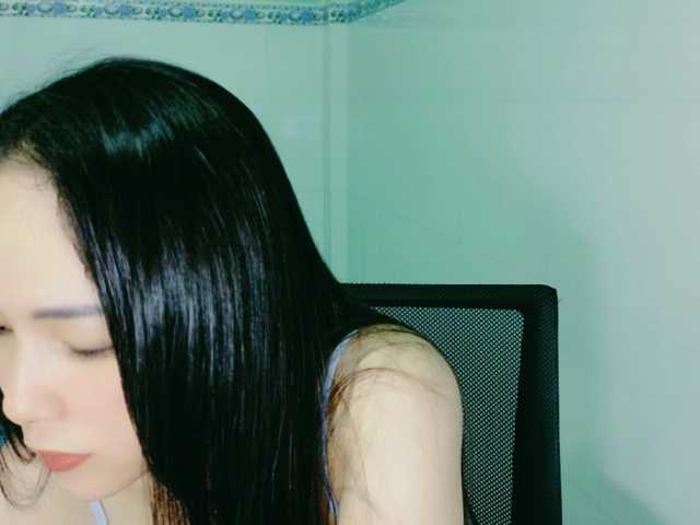 AliceJane live cam on BongaCams