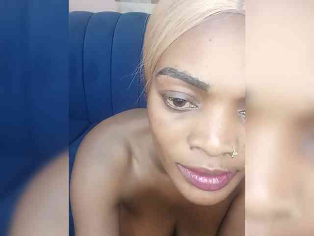 Blossomed20 Live Webcam on BongaCams